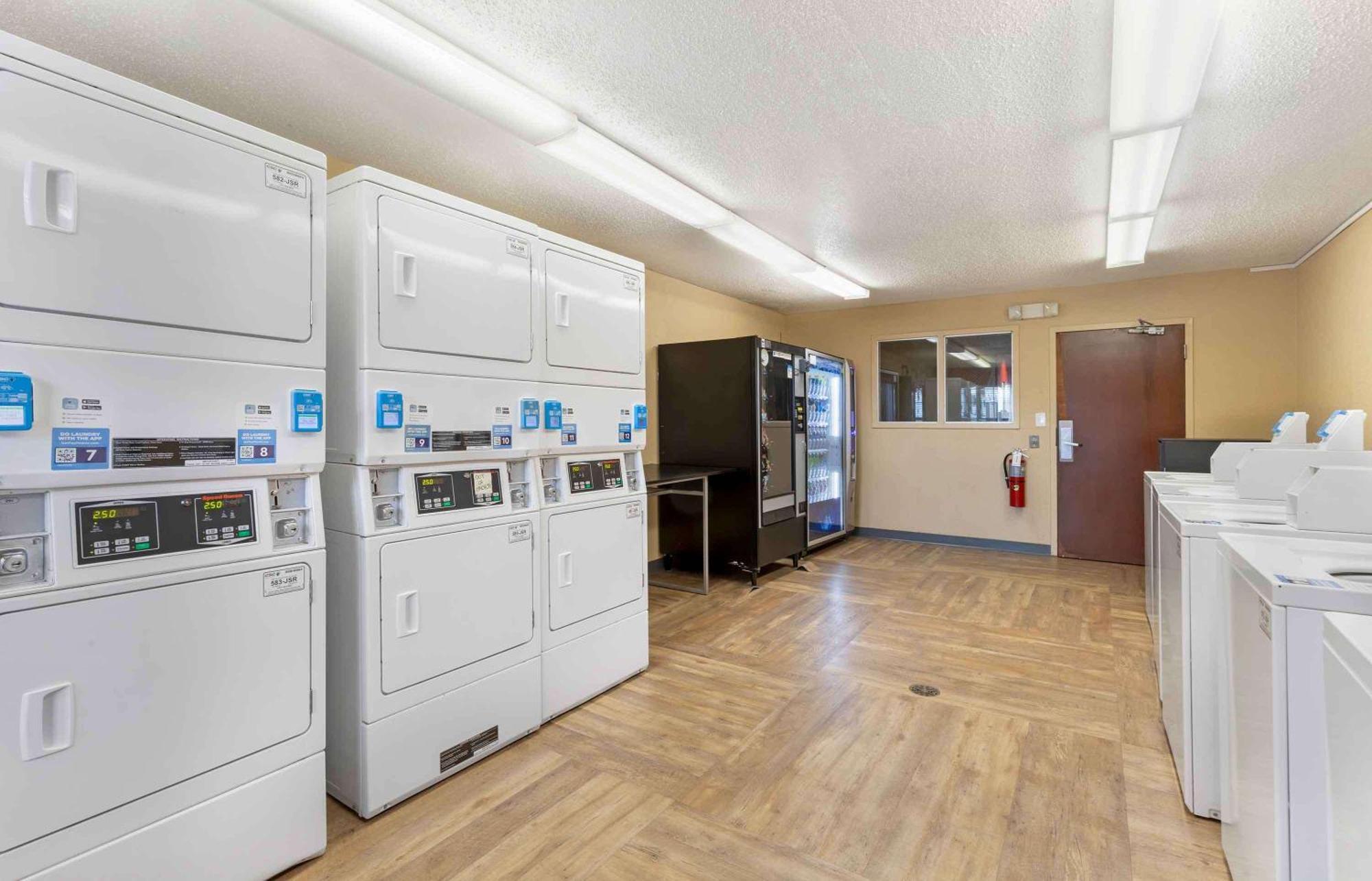 Extended Stay America Select Suites - Greenville - Airport מראה חיצוני תמונה